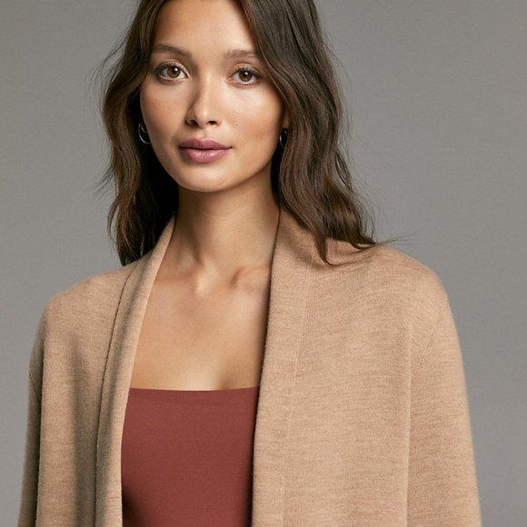 Aritzia Kirby Sweater Cardigan - Picture 5 of 7